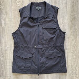 Travelsmith Hiking Outdoor Utility Vest Collared Mesh Lining Gray Size L